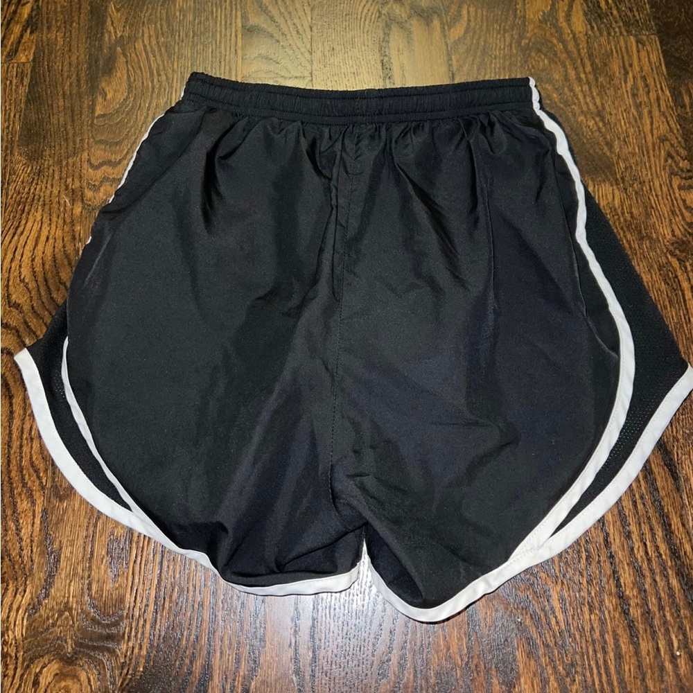 Nike Shorts Set - Picture 10 of 10
